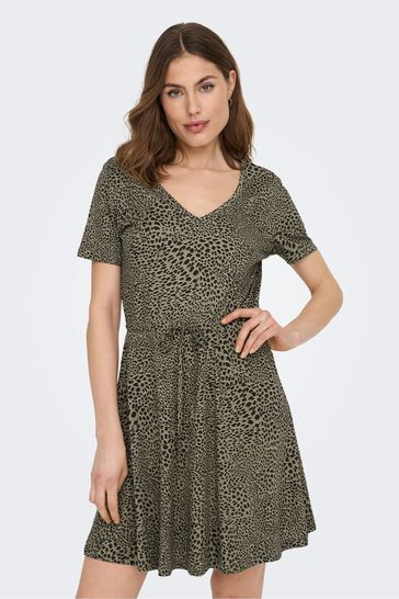 ONLY Curve Khaki Leopard Print V Neck Jersey T-Shirt Dress