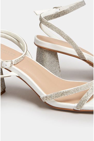 Very wide clearance fit sandals