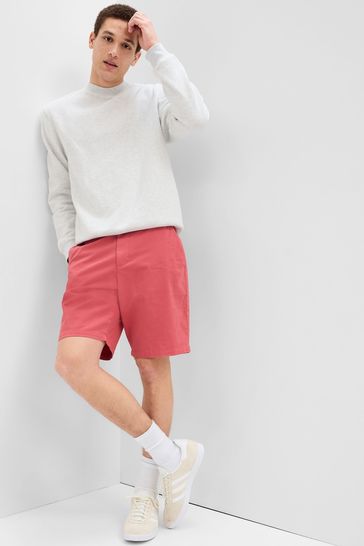 Gap sales red shorts