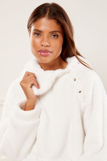 Cosy lounge top deals