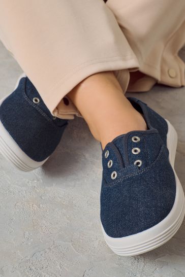 Laceless canvas pumps discount