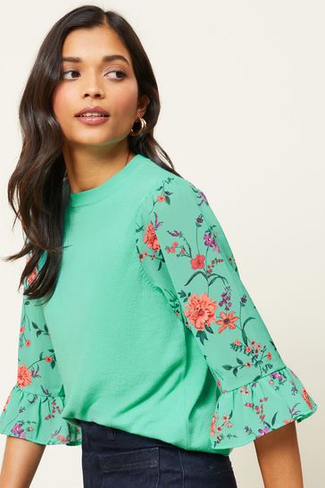 Love & Roses Green Flute Sleeve Knitted Jumper