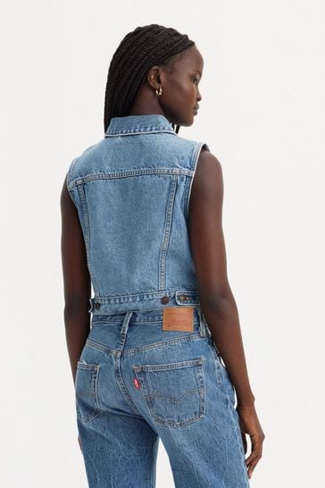 Levi's trucker jacket icy store