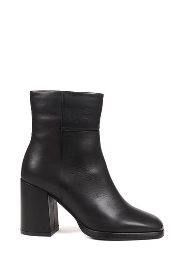 Heeled black boots leather clearance