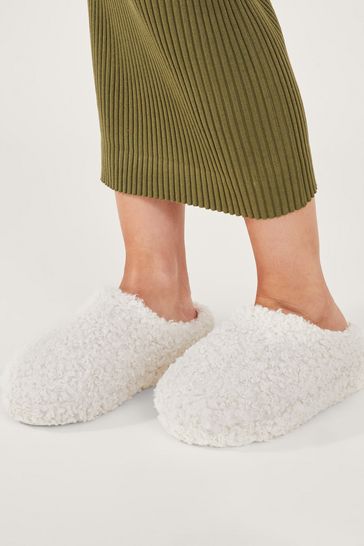 Accessorize slippers sales