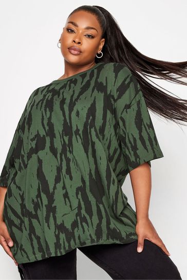Yours Curve Green Jumbo Textured Boxy T-Shirt
