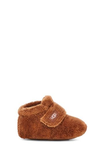 Ugg top crib booties