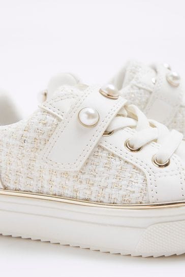 Buy River Island Girls Boucle Plimsoll Trainers bei Next Deutschland