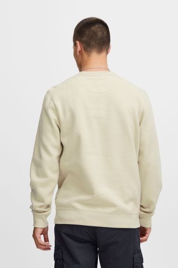 Sweater sweat clearance