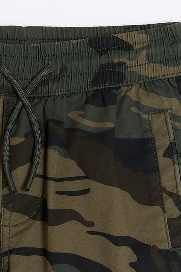 River island camo trousers top
