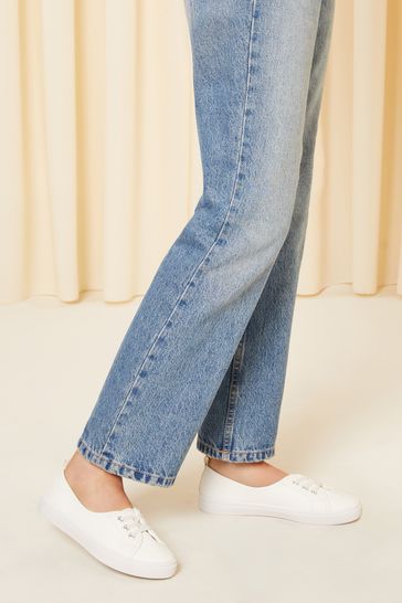 Lace up pump clearance