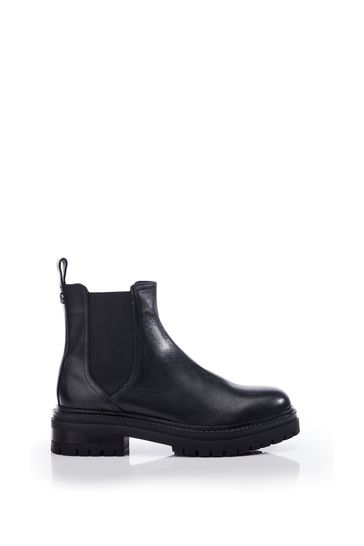 Moda in Pelle Bekki Chunky Sole Chelsea Black Ankle Boots