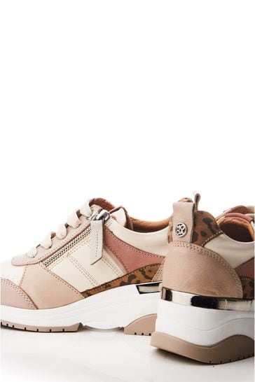 Lace up on sale wedges uk