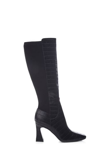Long toe boots hot sale