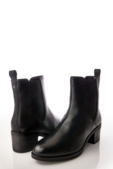 Moda in 2025 pelle chelsea boots