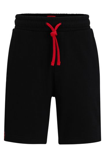 Short hugo online