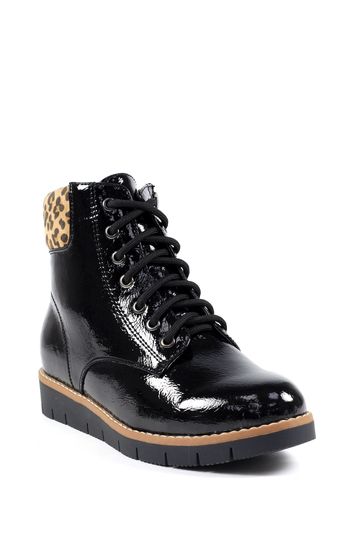 Henleys hiking boots new arrivals
