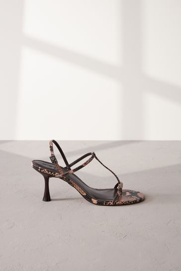 Toe post heeled sandals uk on sale