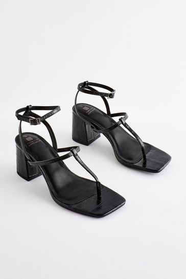 Black Forever Comfort® Toe Post Block Heel Sandals