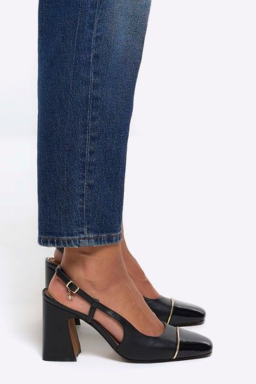 Toe best sale cap sandals