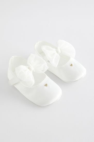 Baby discount bow shoes