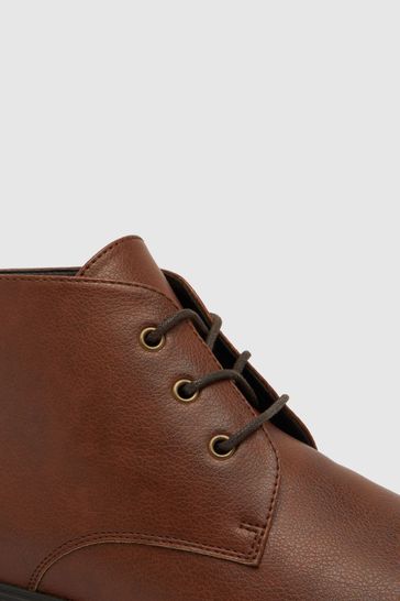 Schuh Grayson Chukka Brown Boots