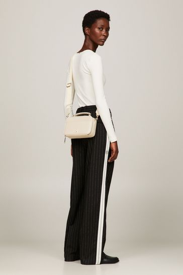 Tommy hilfiger iconic bum cheap bag