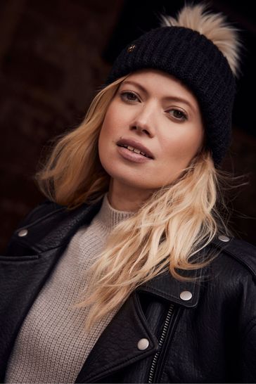 Mint leather hat sales