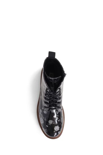 pavers lace up ankle boots
