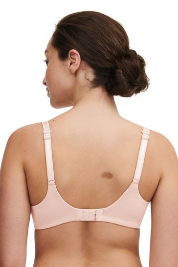 Buy Chantelle Norah Chic Soft Feel Plunge Underwired T Shirt Bra from Next Turkey