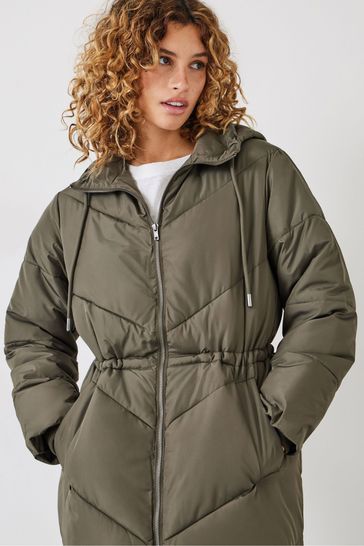 Chevron puffer outlet coat