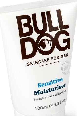 bulldog sensitive moisturiser