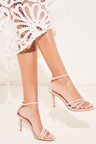 Sandal mid heel top