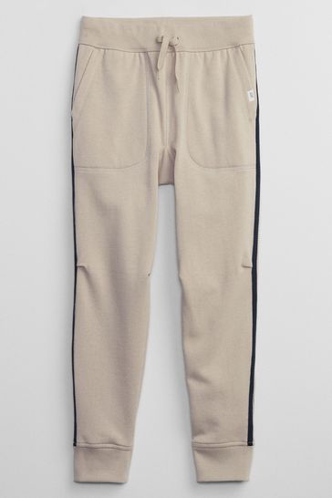 Utility jogger gap 2025