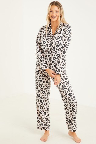 Quiz Leopard Long Sleeve Pyjamas