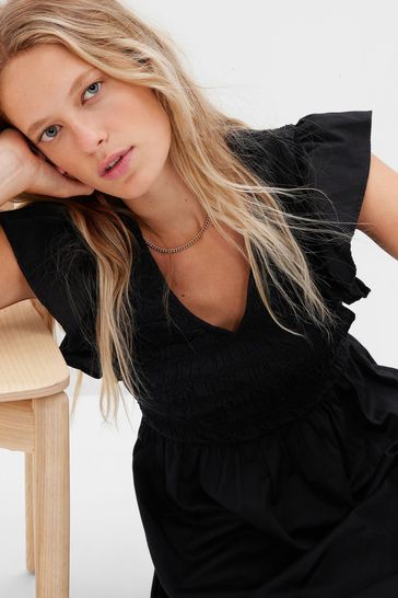 Gap Smocked Flutter Sleeve Midi Dress 