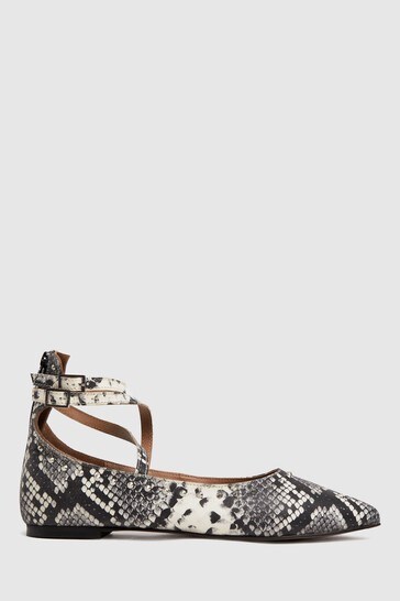 Schuh Laney Brown Point Stud Shoes