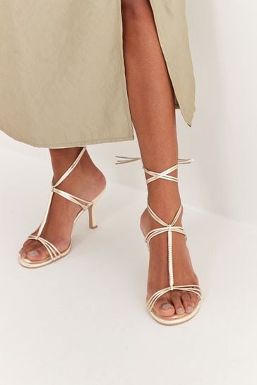Leather t bar sandals outlet