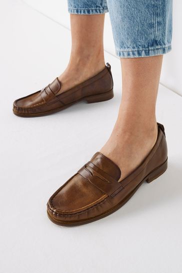 Tan Brown Forever Comfort® Moccasin Loafers