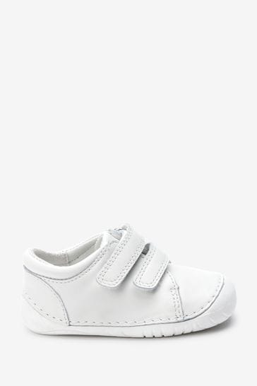 White Wide Fit (G) Crawler Shoes