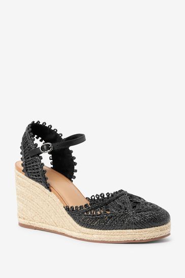 Macrame wedge sandals top