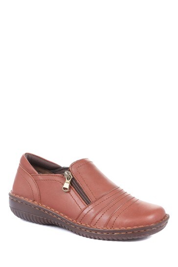 Tan shoes hotsell ladies uk