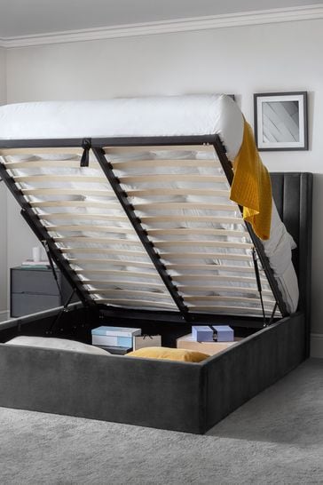 Scalloped ottoman outlet bed