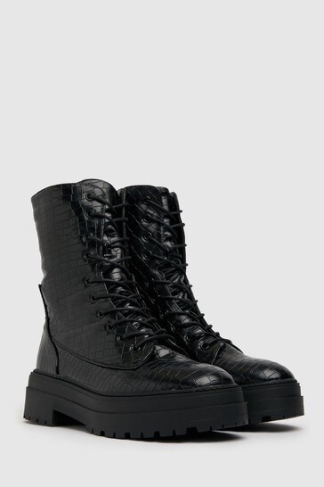 High cut online lace up boots