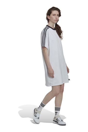 All white hotsell t shirt dress