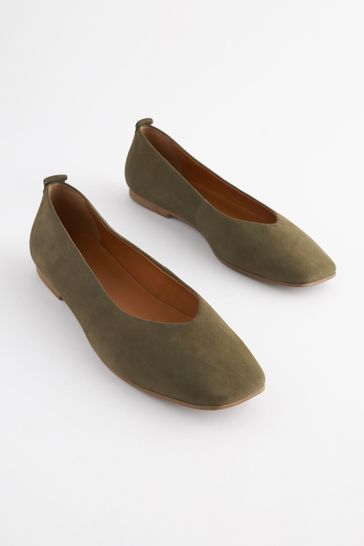 Green on sale flat shoes