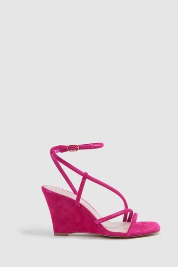 Heeled wedge discount