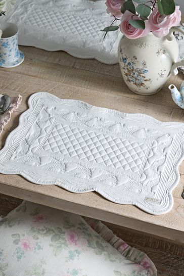 Shabby Chic by Rachel Ashwell® Set of 2 White Quilted Placemats
