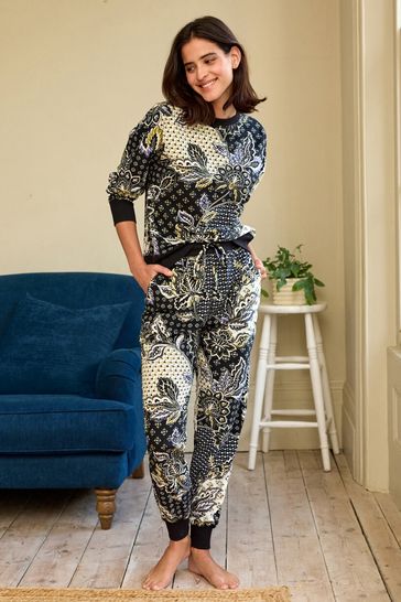 Buy Monochrome Paisley Print Supersoft Cosy Pyjamas from Next Estonia