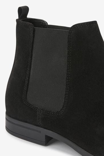 Impulse harbor discount black chelsea boot